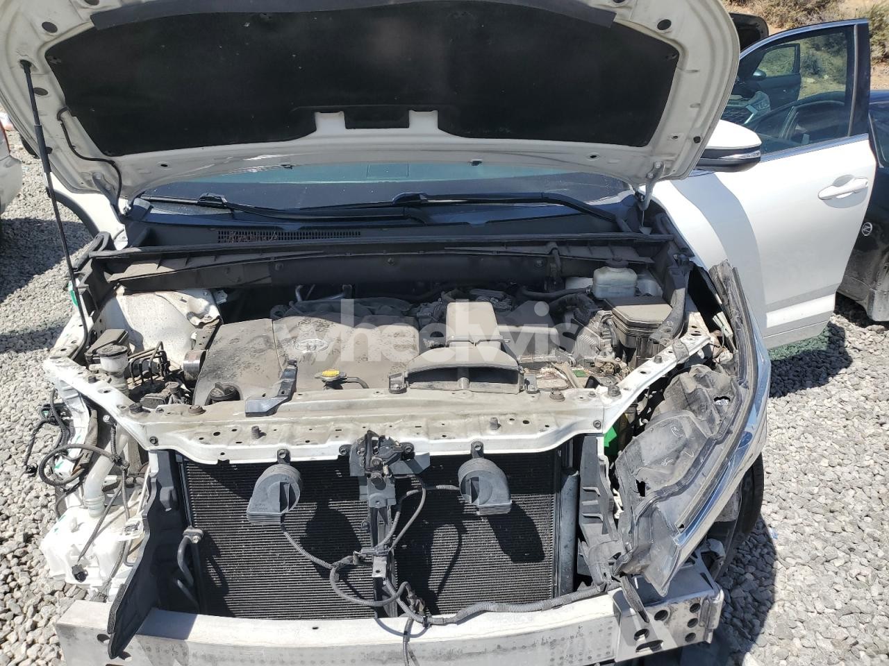 Photo 11 of 2017 TOYOTA HIGHLANDER LIMITED (VIN 5TDDZRFH2HS425169)