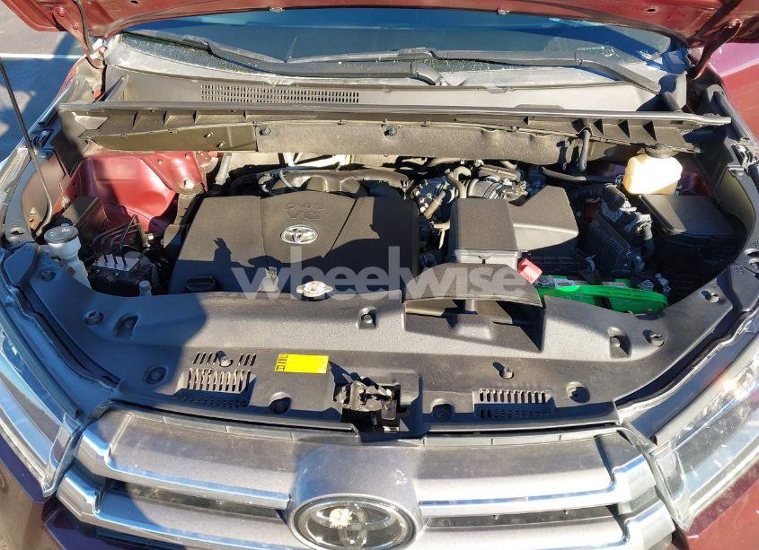 Photo 10 of 2018 Toyota Highlander LIMITED (VIN 5TDDZRFH2JS810513)