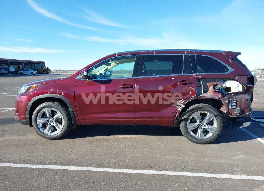 Photo 15 of 2018 Toyota Highlander LIMITED (VIN 5TDDZRFH2JS810513)