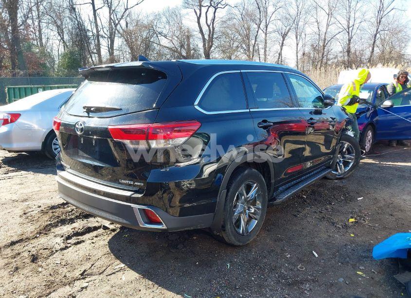 Photo 4 of 2019 Toyota Highlander LIMITED PLATINUM (VIN 5TDDZRFH2KS952944)