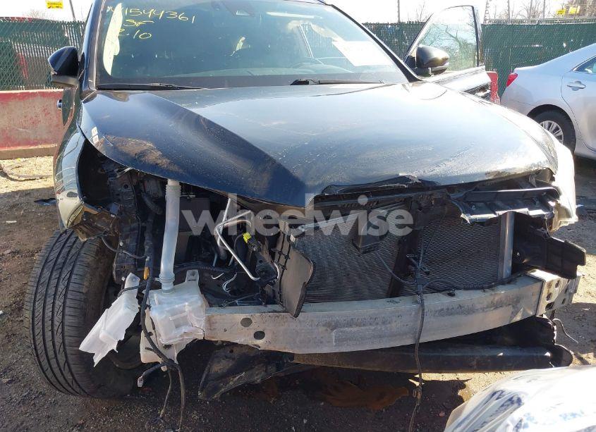 Photo 6 of 2019 Toyota Highlander LIMITED PLATINUM (VIN 5TDDZRFH2KS952944)