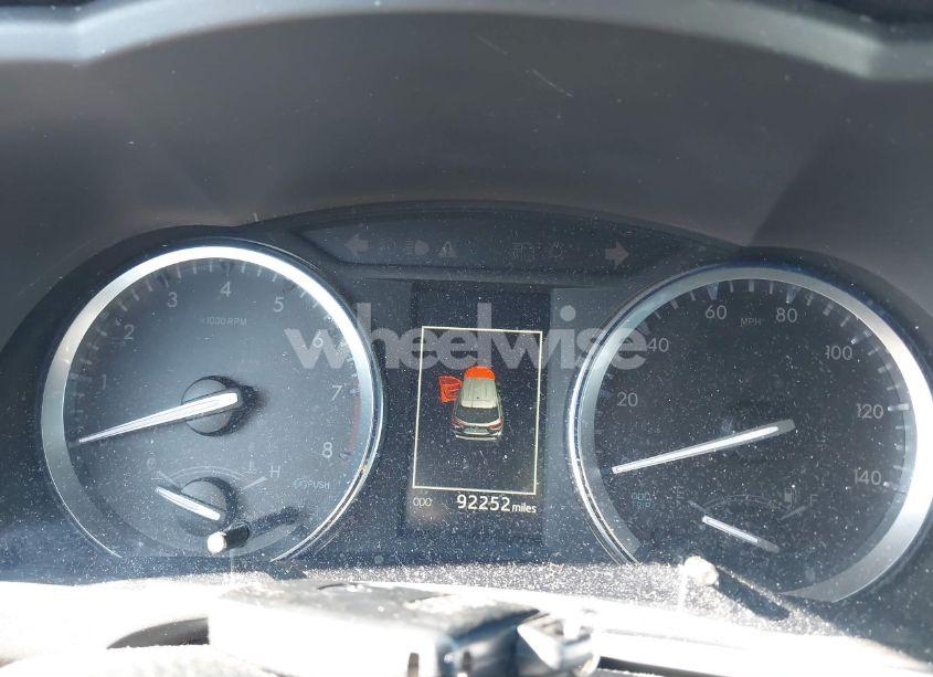 Photo 7 of 2019 Toyota Highlander LIMITED PLATINUM (VIN 5TDDZRFH2KS952944)