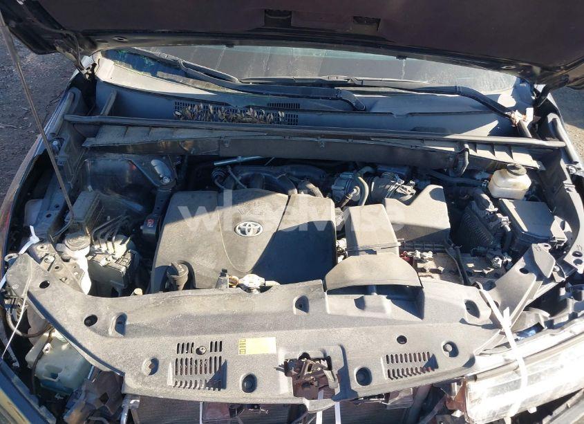 Photo 10 of 2018 Toyota Highlander LIMITED (VIN 5TDDZRFH3JS869473)