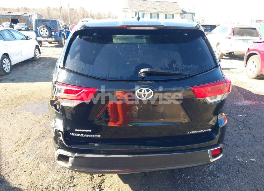 Photo 17 of 2018 Toyota Highlander LIMITED (VIN 5TDDZRFH3JS869473)