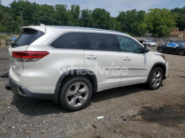 2019 TOYOTA HIGHLANDER LIMITED (VIN 5TDDZRFH3KS743258) main photo
