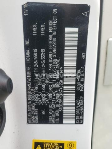 Photo 4 of 2019 TOYOTA HIGHLANDER LIMITED (VIN 5TDDZRFH3KS743258)