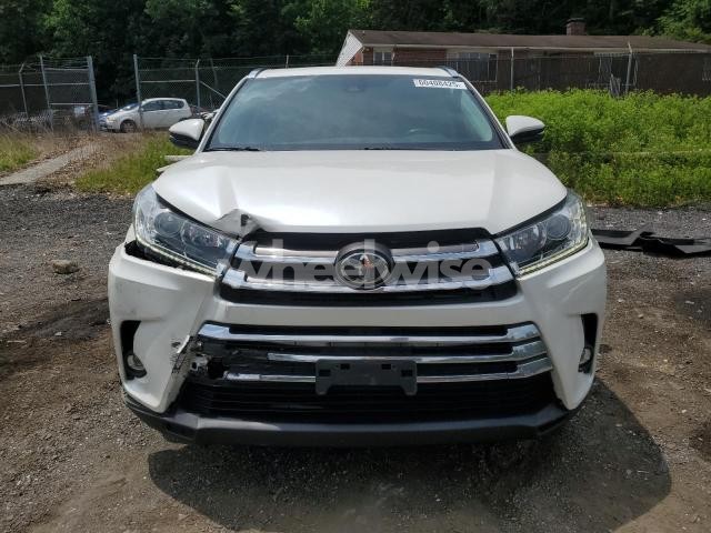 Photo 7 of 2019 TOYOTA HIGHLANDER LIMITED (VIN 5TDDZRFH3KS743258)