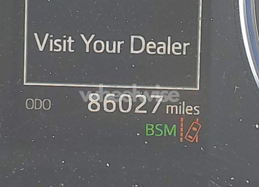 Photo 16 of 2017 Toyota Highlander LIMITED PLATINUM (VIN 5TDDZRFH4HS381370)