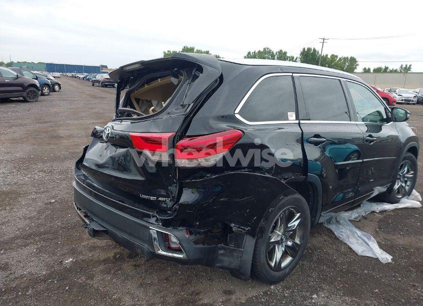 Photo 17 of 2017 Toyota Highlander LIMITED PLATINUM (VIN 5TDDZRFH4HS389971)
