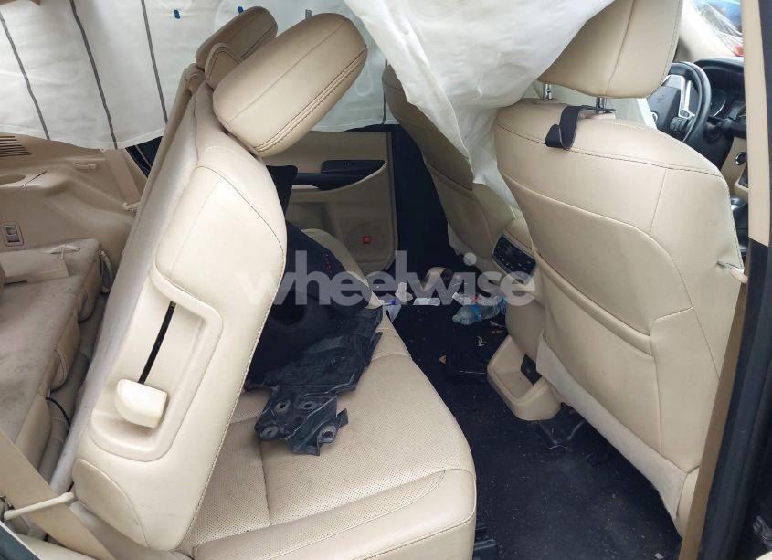 Photo 8 of 2017 Toyota Highlander LIMITED PLATINUM (VIN 5TDDZRFH4HS389971)