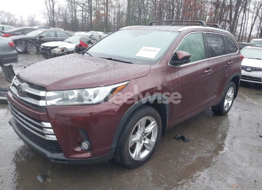 Photo 2 of 2017 Toyota Highlander LIMITED (VIN 5TDDZRFH4HS468864)