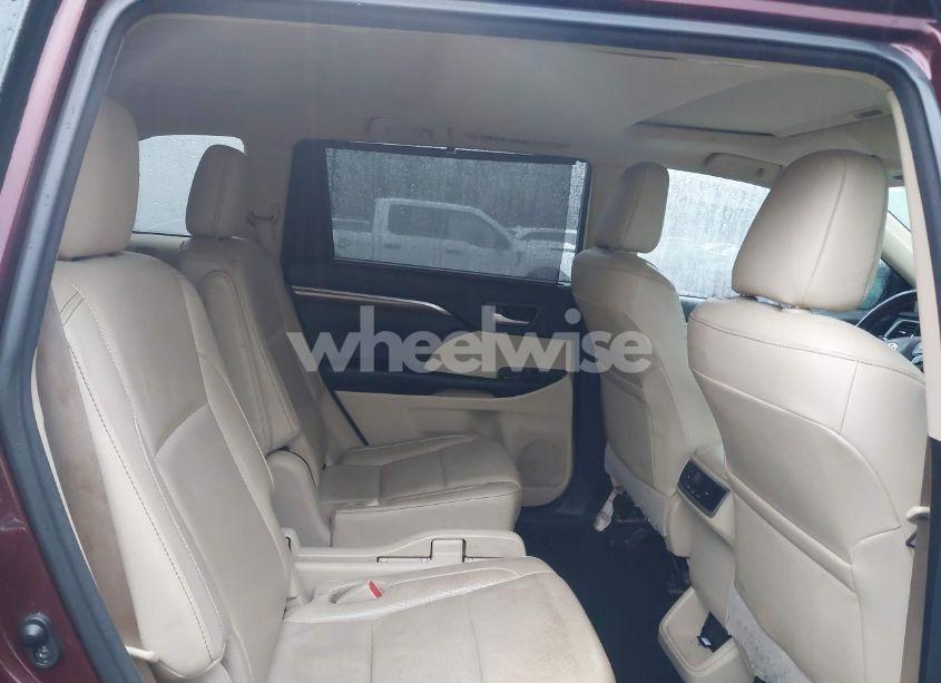 Photo 8 of 2017 Toyota Highlander LIMITED (VIN 5TDDZRFH4HS468864)