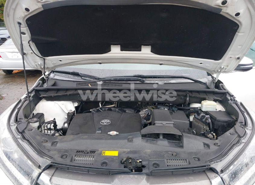 Photo 10 of 2017 Toyota Highlander LIMITED (VIN 5TDDZRFH4HS479170)