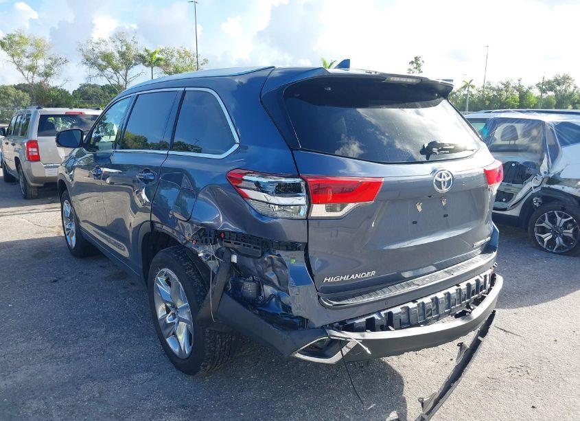 Photo 3 of 2019 Toyota Highlander LIMITED (VIN 5TDDZRFH4KS983354)