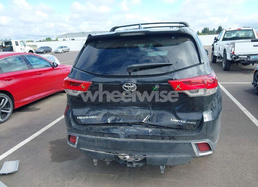 Photo 17 of 2017 Toyota Highlander LIMITED (VIN 5TDDZRFH5HS451698)