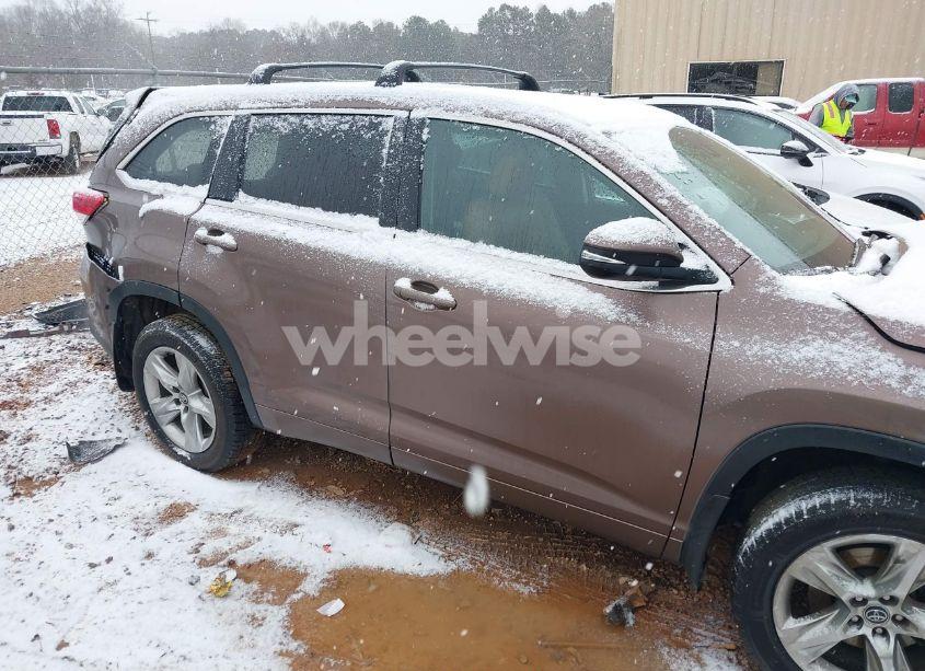 Photo 14 of 2018 Toyota Highlander LIMITED (VIN 5TDDZRFH5JS803250)