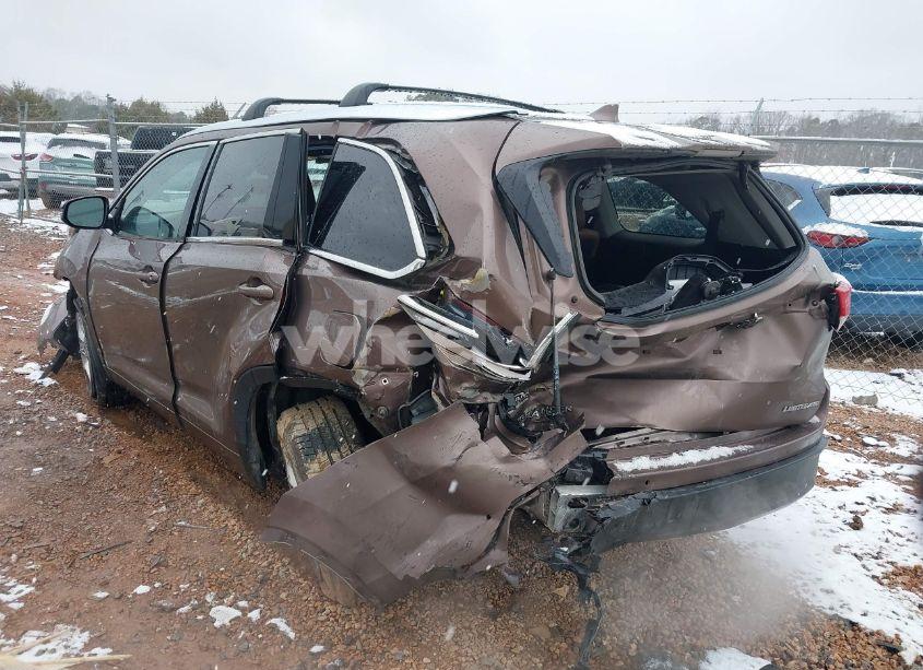 Photo 6 of 2018 Toyota Highlander LIMITED (VIN 5TDDZRFH5JS803250)