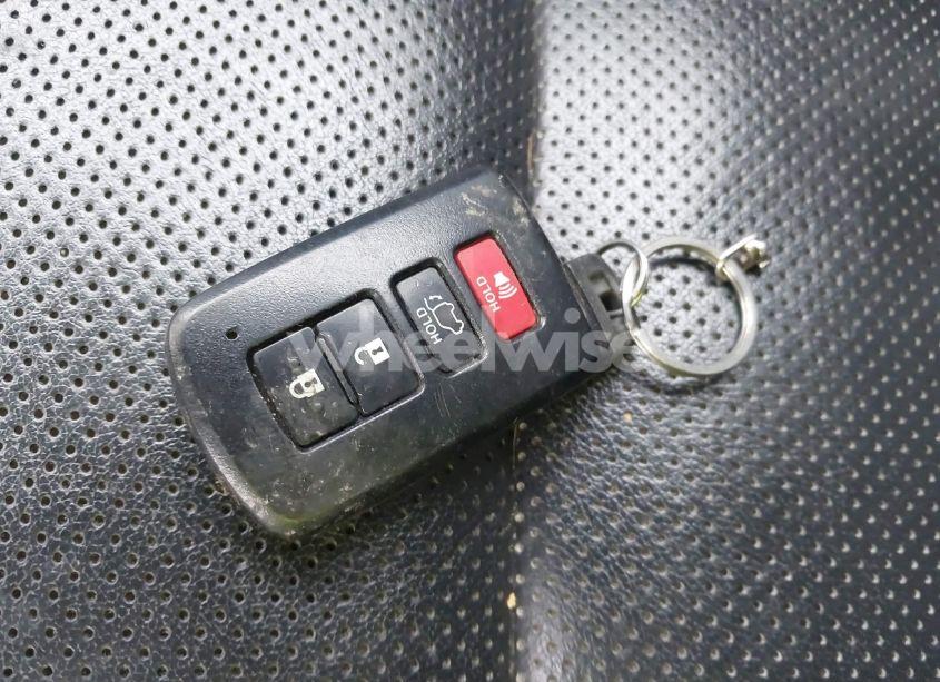 Photo 11 of 2019 Toyota Highlander LIMITED (VIN 5TDDZRFH5KS915838)