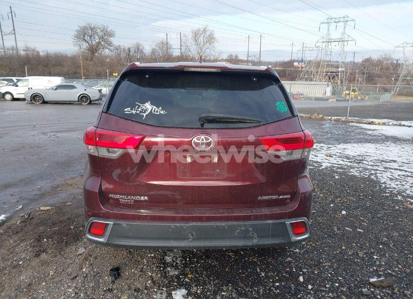 Photo 16 of 2019 Toyota Highlander LIMITED (VIN 5TDDZRFH5KS915838)