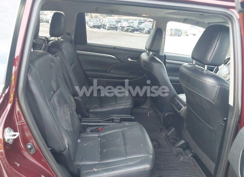 Photo 8 of 2019 Toyota Highlander LIMITED (VIN 5TDDZRFH5KS915838)