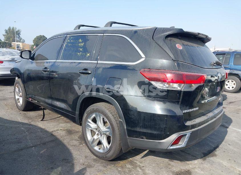 Photo 15 of 2019 Toyota Highlander LIMITED (VIN 5TDDZRFH5KS949343)