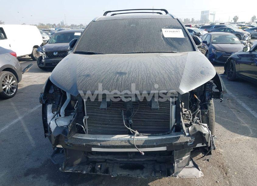 Photo 6 of 2019 Toyota Highlander LIMITED (VIN 5TDDZRFH5KS949343)