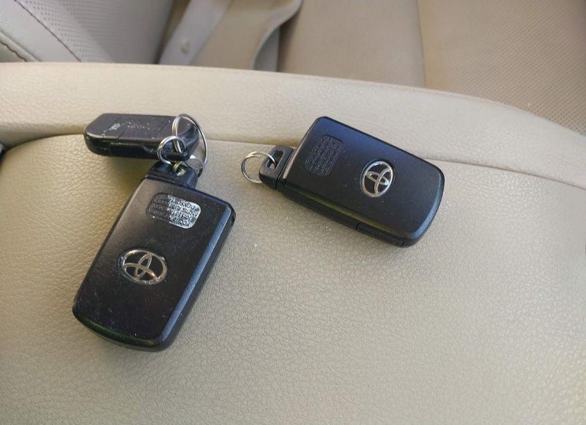 Photo 11 of 2019 Toyota Highlander LIMITED (VIN 5TDDZRFH5KS957961)