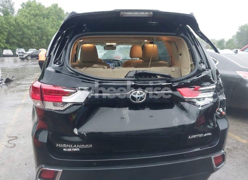 Photo 6 of 2017 Toyota Highlander LIMITED (VIN 5TDDZRFH6HS372427)