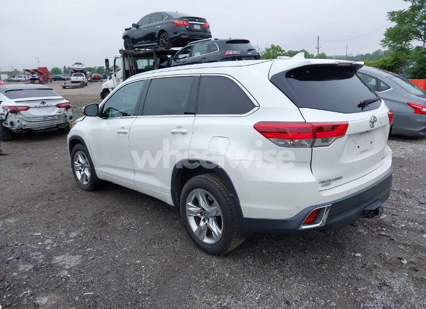 Photo 3 of 2017 Toyota Highlander LIMITED (VIN 5TDDZRFH6HS383458)