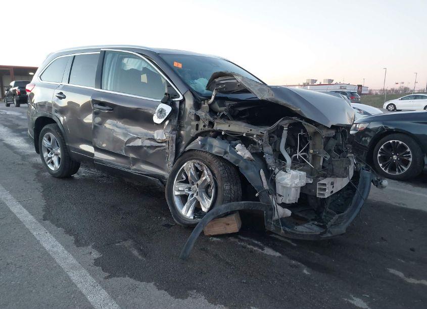 2017 Toyota Highlander LIMITED (VIN 5TDDZRFH6HS390443) main photo