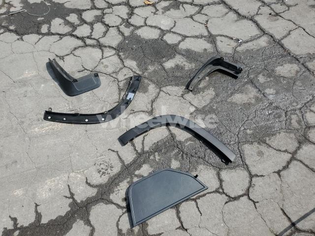 Photo 12 of 2017 TOYOTA HIGHLANDER LIMITED (VIN 5TDDZRFH6HS420735)