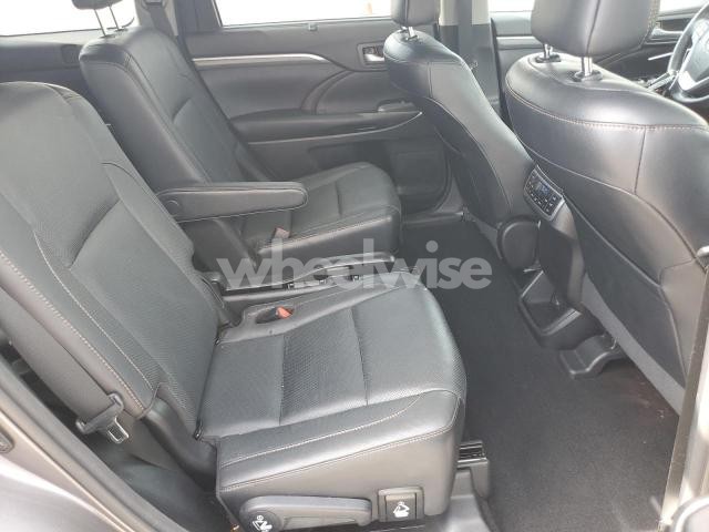 Photo 6 of 2017 TOYOTA HIGHLANDER LIMITED (VIN 5TDDZRFH6HS420735)