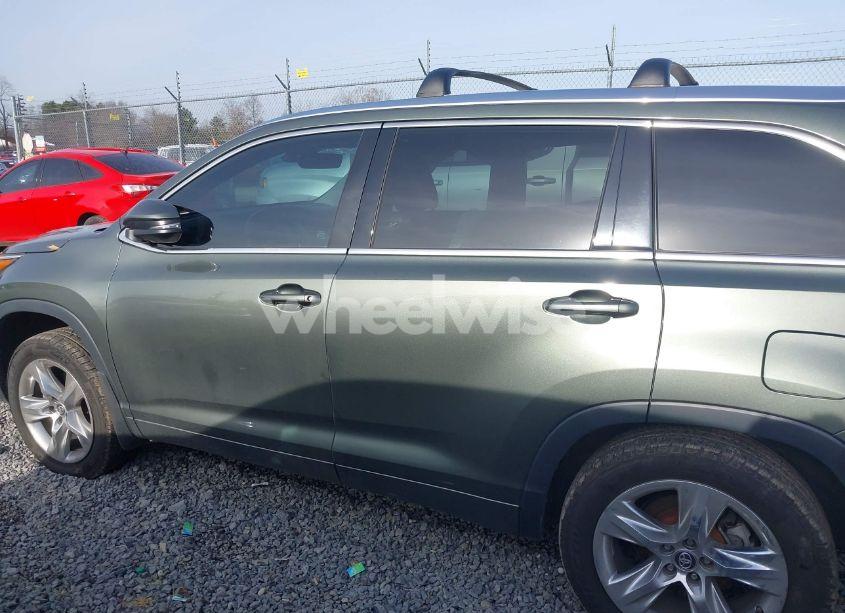 Photo 14 of 2018 Toyota Highlander LIMITED (VIN 5TDDZRFH6JS824883)