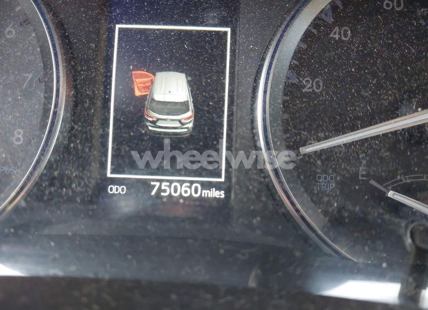 Photo 15 of 2018 Toyota Highlander LIMITED (VIN 5TDDZRFH6JS824883)