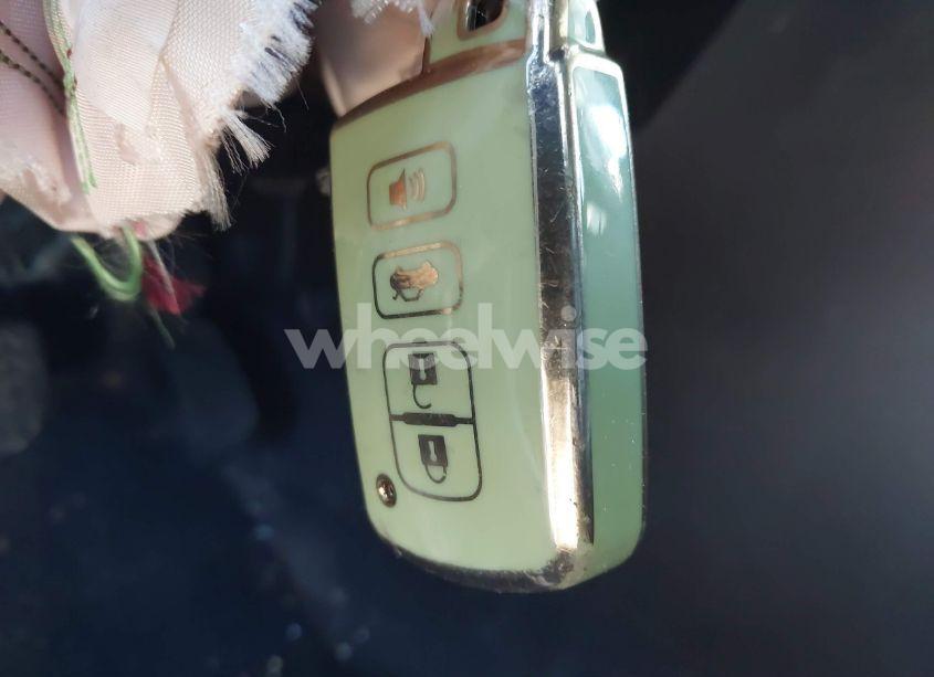 Photo 11 of 2018 Toyota Highlander LIMITED PLATINUM (VIN 5TDDZRFH6JS827315)