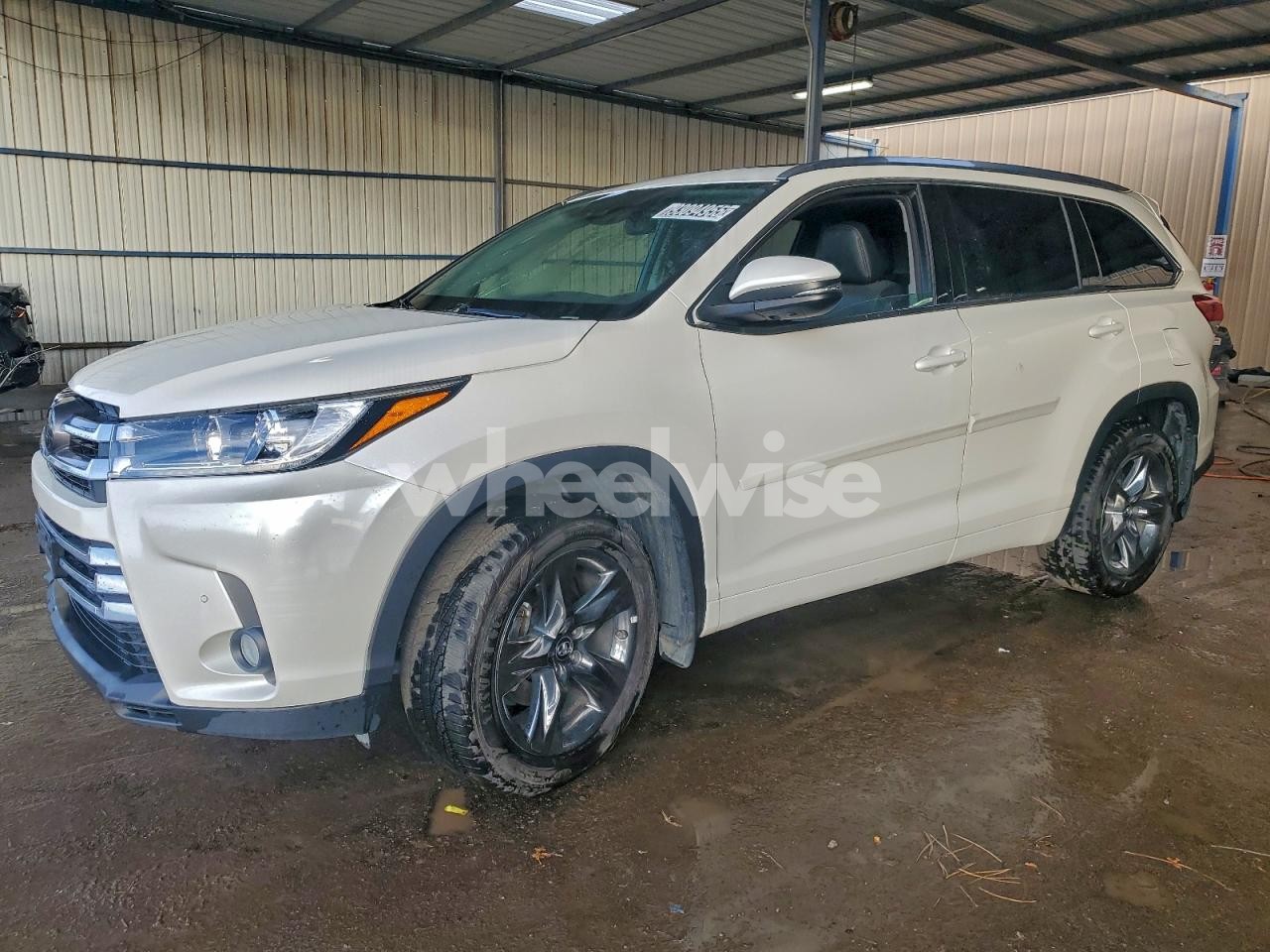 2018 TOYOTA HIGHLANDER LIMITED (VIN 5TDDZRFH6JS898918) main photo