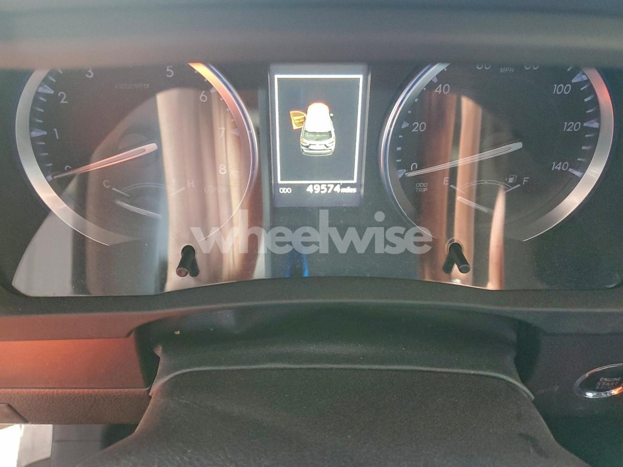 Photo 9 of 2018 TOYOTA HIGHLANDER LIMITED (VIN 5TDDZRFH6JS898918)