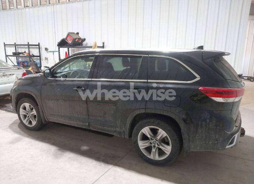 Photo 14 of 2019 Toyota Highlander LIMITED (VIN 5TDDZRFH6KS951134)