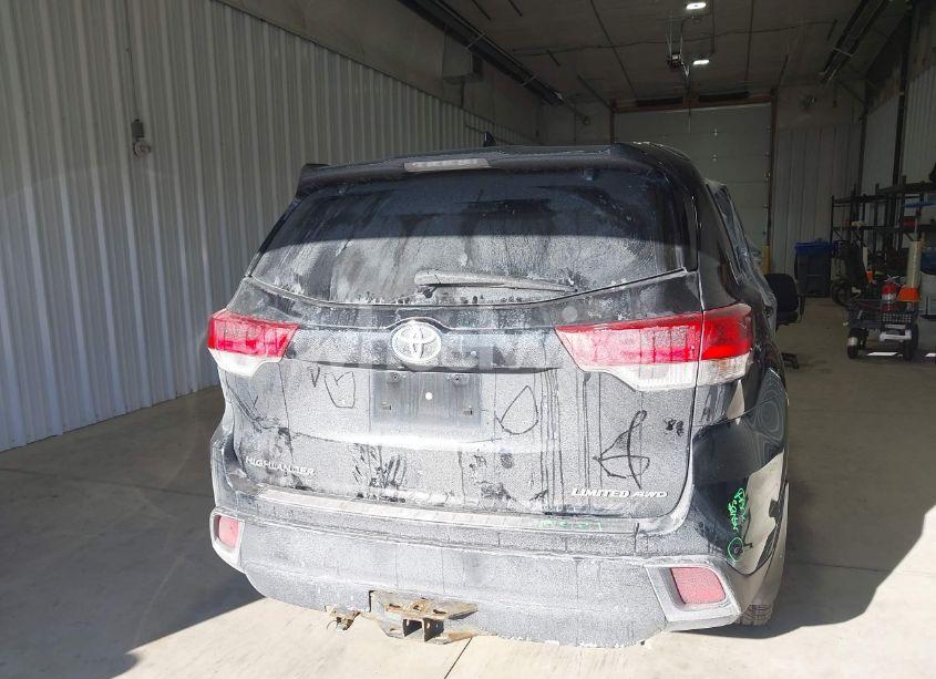 Photo 16 of 2019 Toyota Highlander LIMITED (VIN 5TDDZRFH6KS951134)