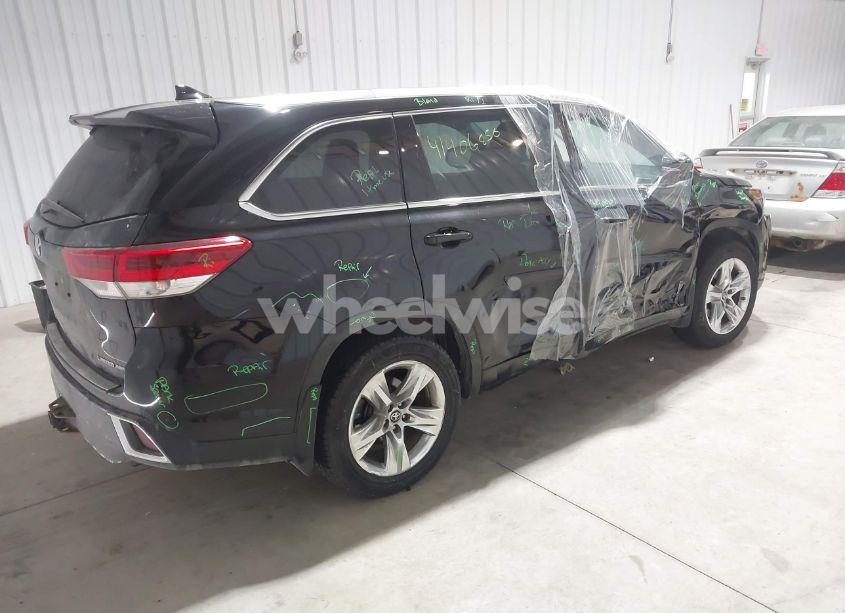 Photo 4 of 2019 Toyota Highlander LIMITED (VIN 5TDDZRFH6KS951134)
