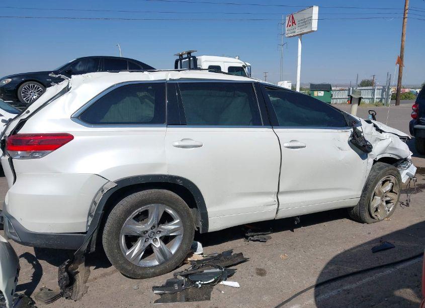 Photo 14 of 2019 Toyota Highlander LIMITED (VIN 5TDDZRFH7KS970825)