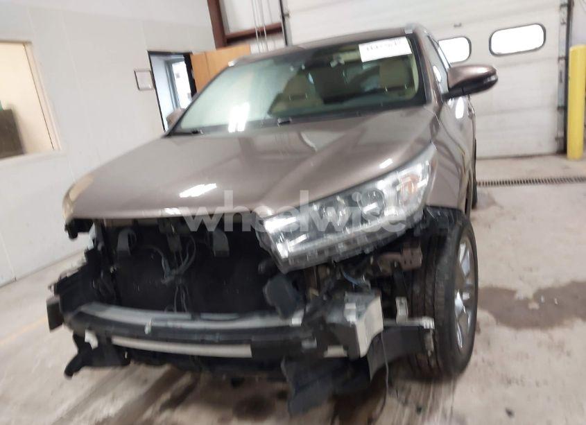 Photo 12 of 2017 Toyota Highlander LIMITED PLATINUM (VIN 5TDDZRFH8HS367469)