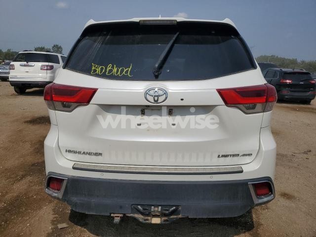 Photo 2 of 2019 TOYOTA HIGHLANDER LIMITED (VIN 5TDDZRFH8KS927384)
