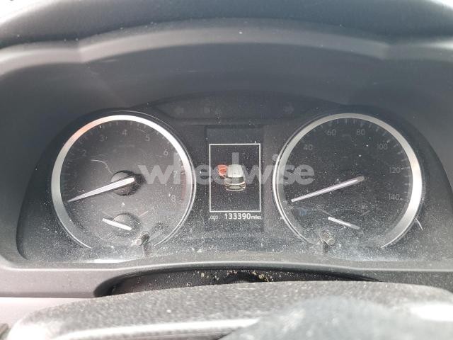 Photo 3 of 2019 TOYOTA HIGHLANDER LIMITED (VIN 5TDDZRFH8KS964788)