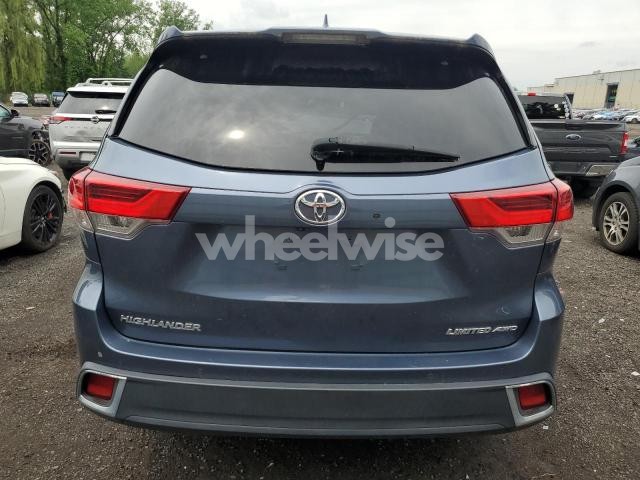 Photo 6 of 2019 TOYOTA HIGHLANDER LIMITED (VIN 5TDDZRFH8KS964788)