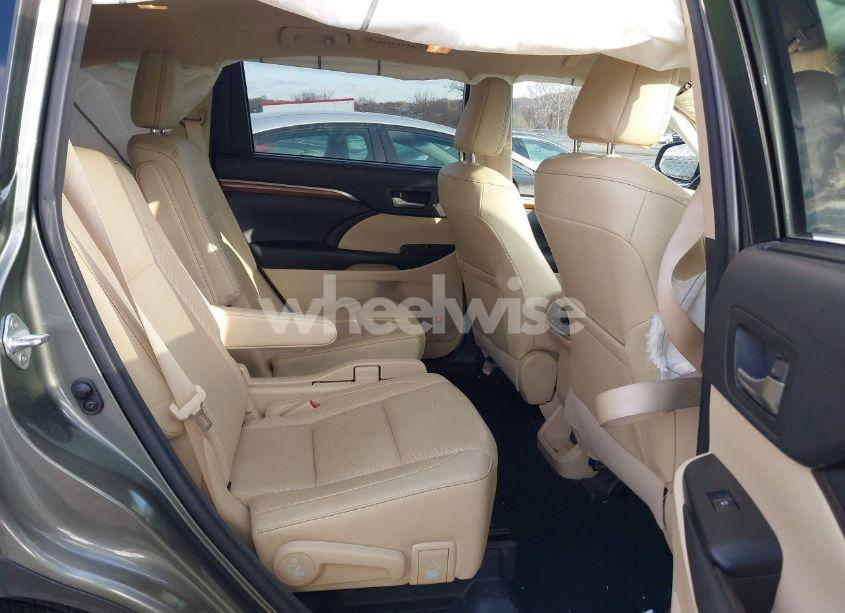 Photo 8 of 2017 Toyota Highlander LIMITED (VIN 5TDDZRFH9HS393708)