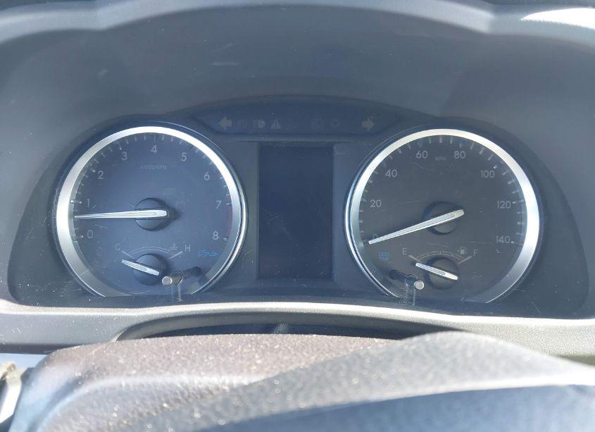 Photo 7 of 2019 Toyota Highlander LIMITED PLATINUM (VIN 5TDDZRFH9KS723435)