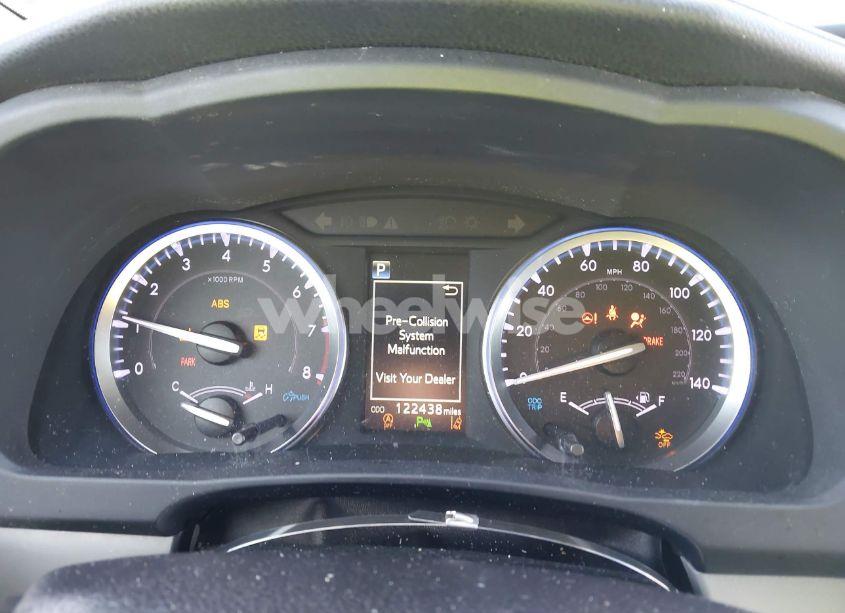 Photo 7 of 2019 Toyota Highlander LIMITED (VIN 5TDDZRFH9KS735262)