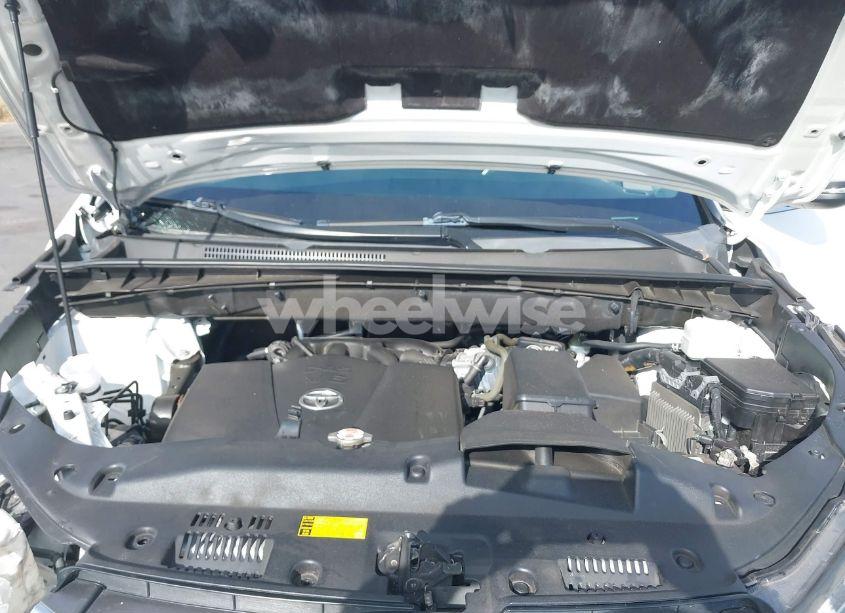 Photo 10 of 2019 Toyota Highlander LIMITED (VIN 5TDDZRFH9KS970129)