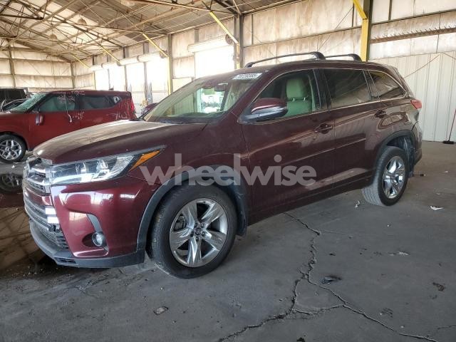 Photo 12 of 2019 TOYOTA HIGHLANDER LIMITED (VIN 5TDDZRFH9KS990414)
